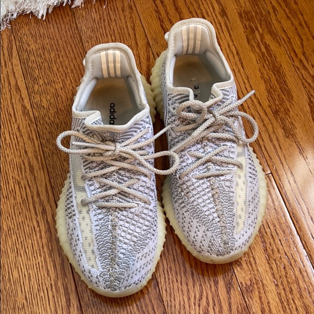 Authentic Static yeezy boost size men US 6